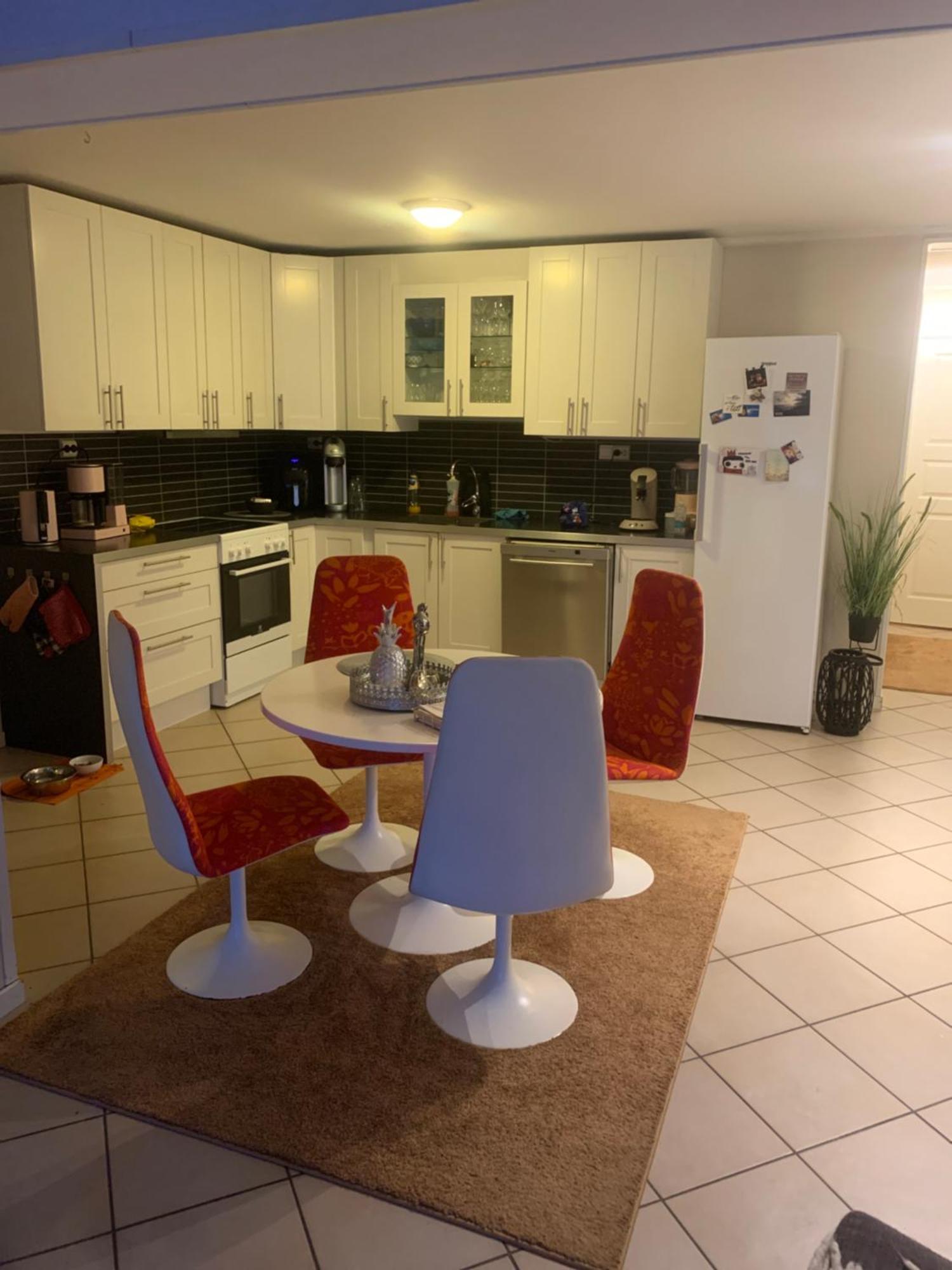 Apartamento Rom Sentralt I Tromsø Exterior foto